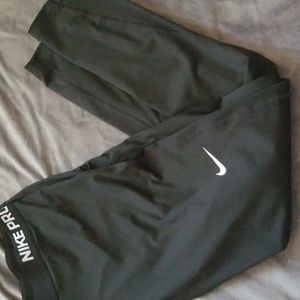 Nike leggings